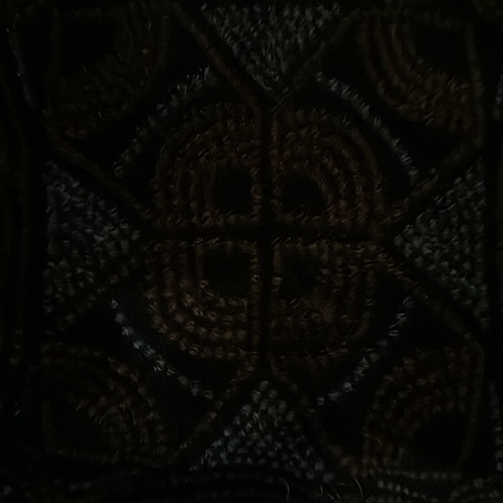 Meet your Posher, Cesarica